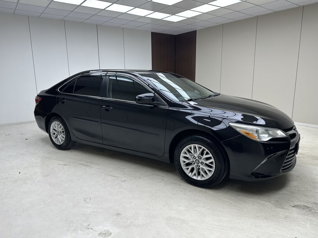 Toyota Camry: 2017 г., 2.5 л, Автомат, Бензин, Седан: фото 3