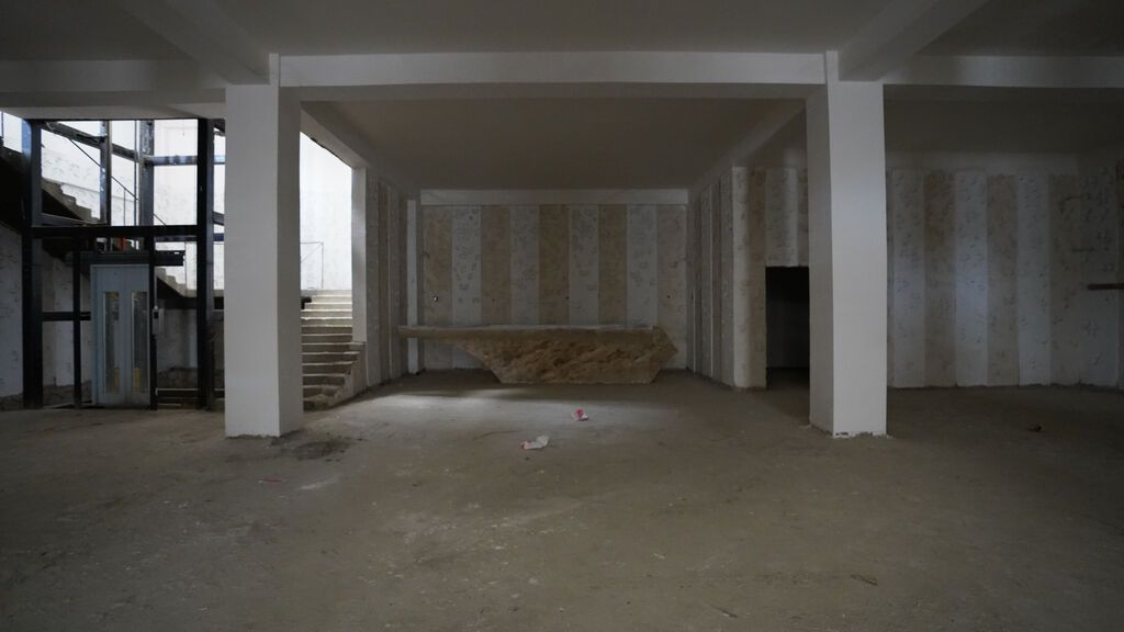 Ticarət Mərkəzi – Mall tipli obyekt - Ümumi sahə: 5 000 kv.m