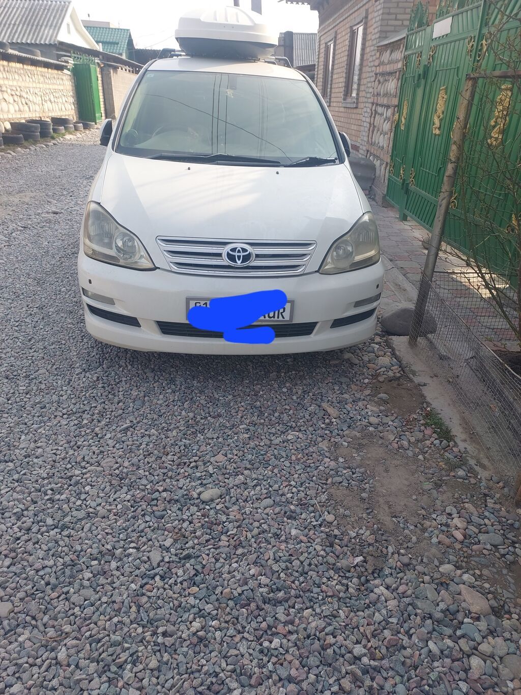 Toyota Ipsum