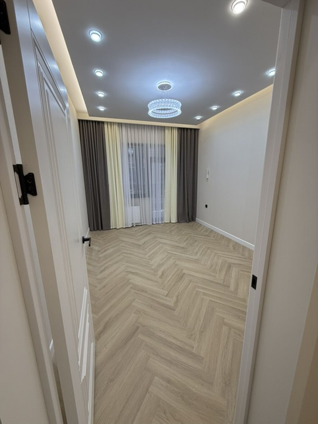 2 комнаты, 77 м², Асанбай мкр Элитка, 2 этаж, Дизайнерский ремонт: фото 2