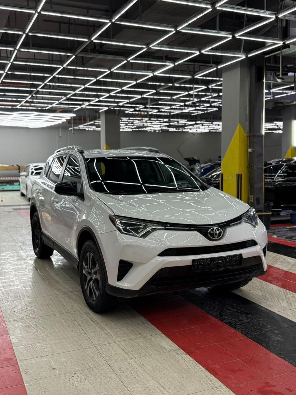 Toyota RAV4: 2015 г., 2.5 л, Автомат, Бензин, Кроссовер: фото 5