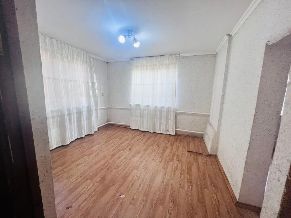 100 м², 4 комнаты, Дордой-1 ж/м, Без животных: фото 3