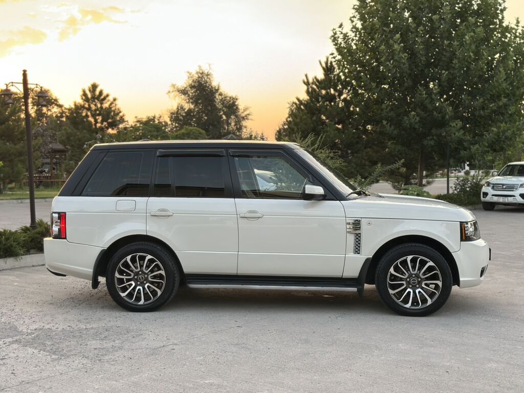 Land Rover Range Rover: 2008 г., 4.2 л, Автомат, Бензин, Внедорожник: фото 4