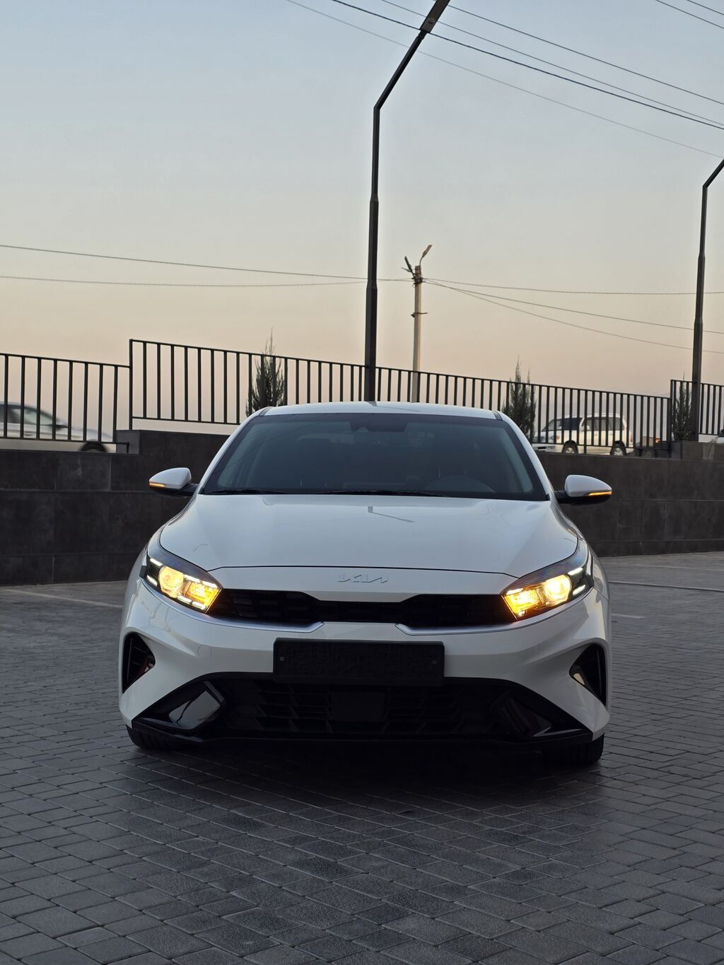 Kia K3: 2021 г., 1.6 л, Вариатор, Бензин, Седан: фото 2