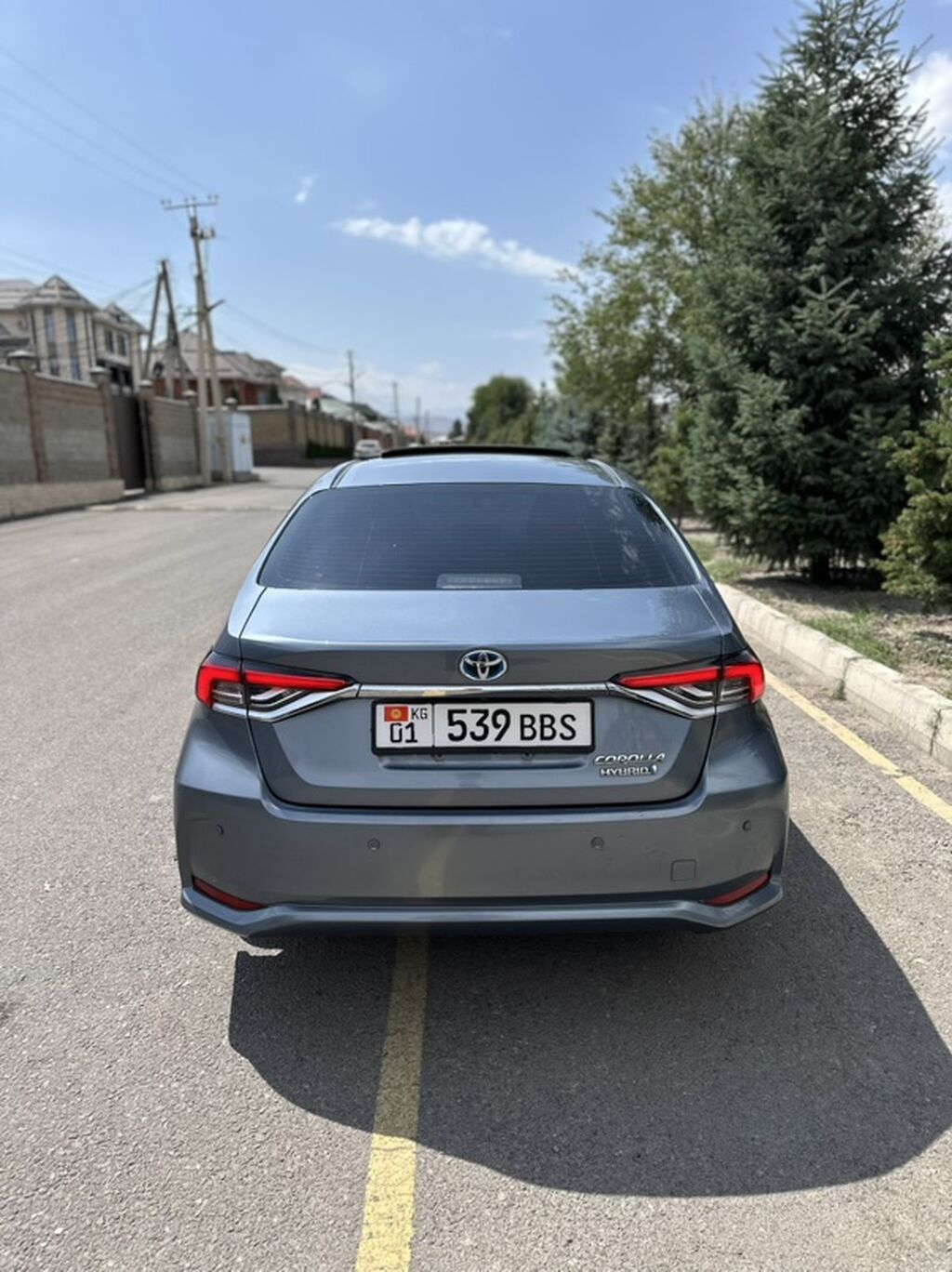 Toyota Corolla: 2019 г., 1.8 л, Вариатор, Гибрид, Седан: фото 5