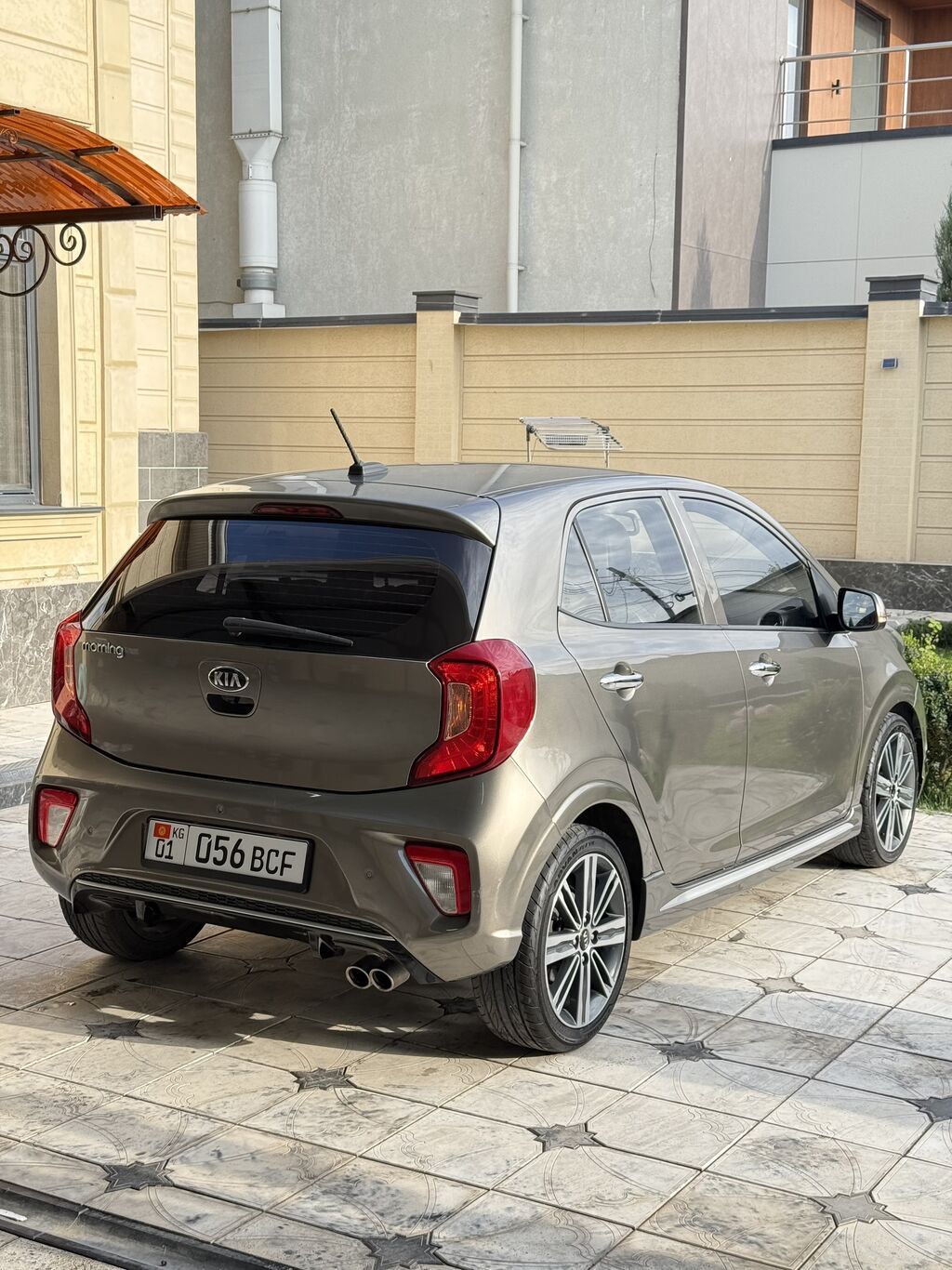 Kia Morning: 2017 г., 1 л, Автомат, Бензин, Хэтчбэк: фото 7