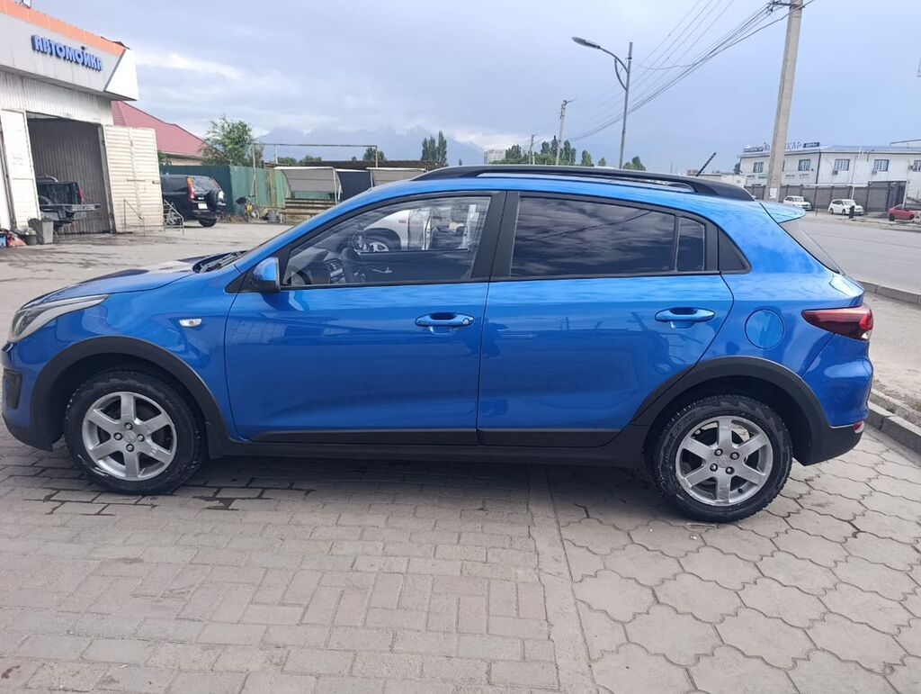 Kia Rio X-Line: 2020 г., 1.4 л, Автомат, Бензин, Хэтчбэк: фото 2
