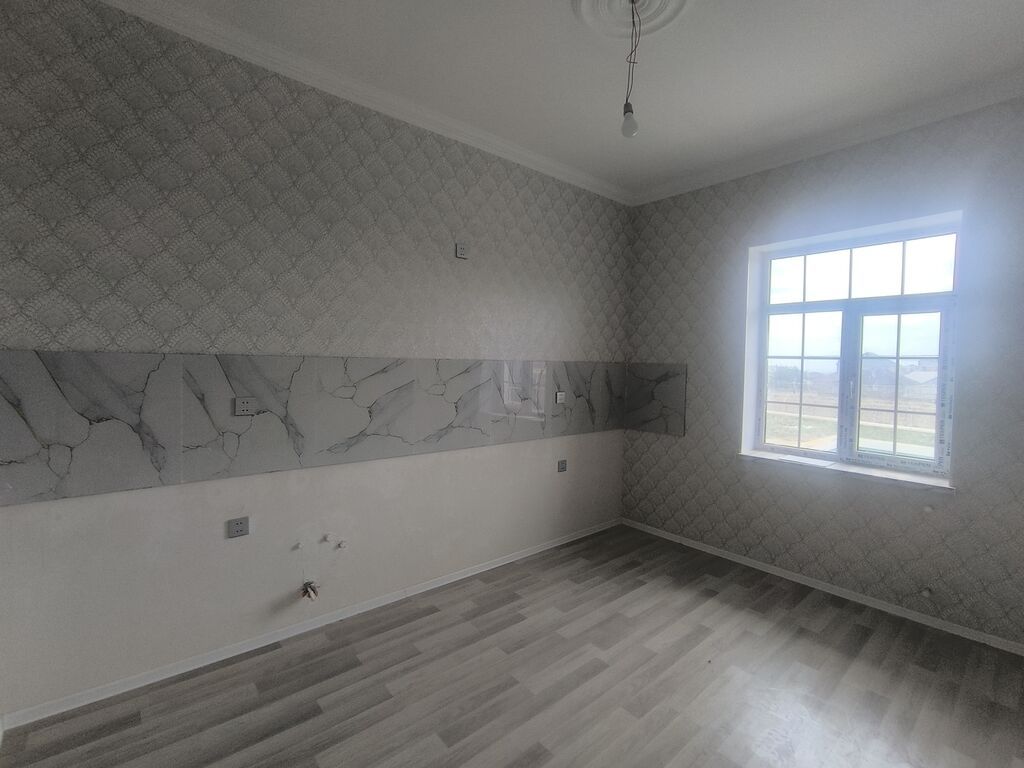 5 otaqlı, 100 kv. m, Yeni təmirli