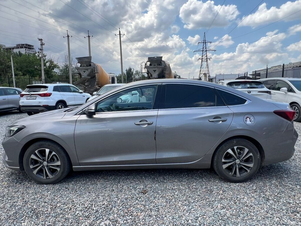 Changan Eado Plus: 2020 г., 1.4 л, Вариатор, Бензин, Седан: фото 3
