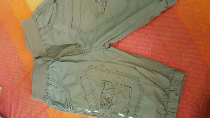 Dečije Farmerke i Pantalone: Bermude
3 - 4 god na lalafo.rs Bermude
3 - 4 god - Pozarevac