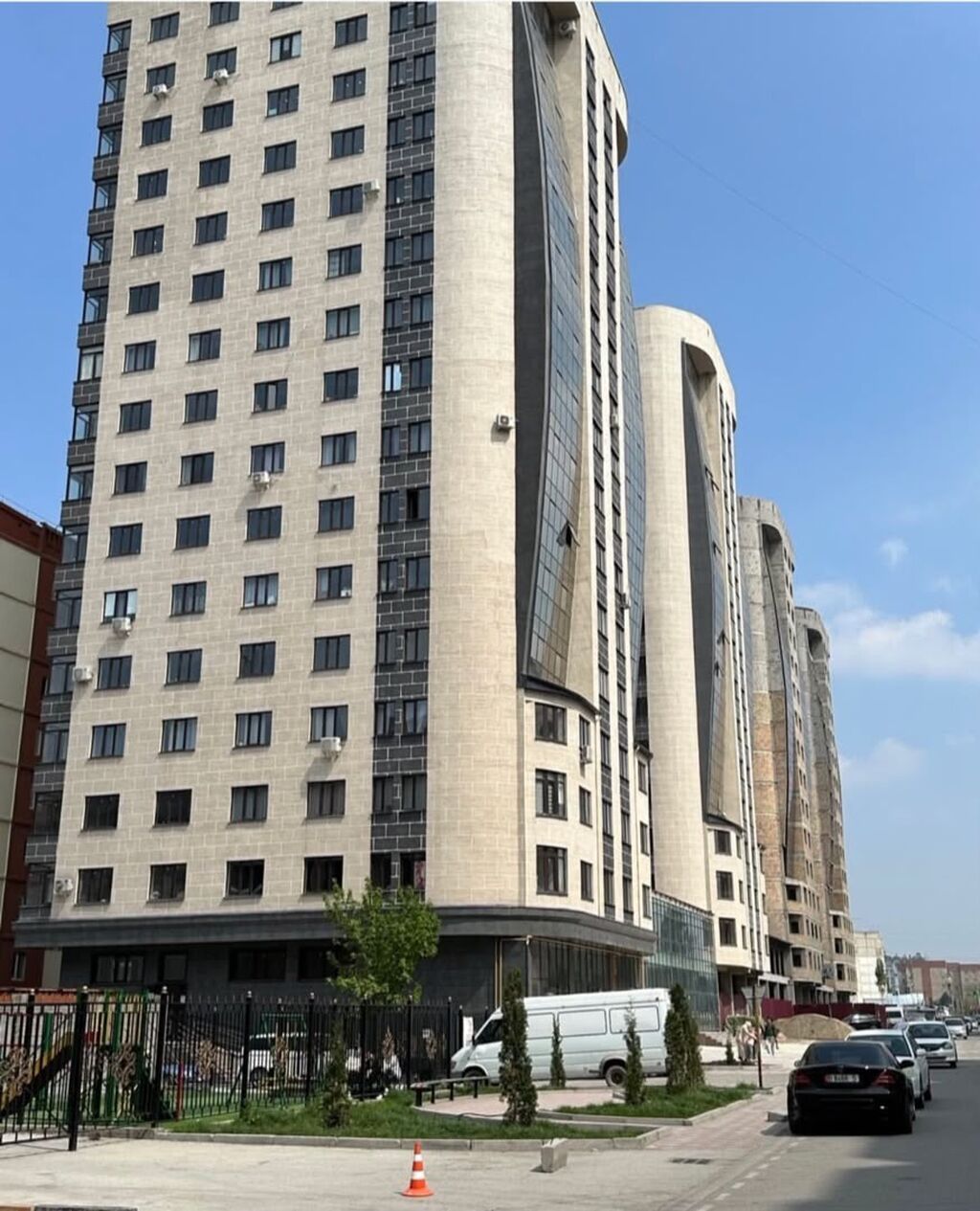 2 комнаты, 80 м², Нижний Джал (Джал-23) Элитка, 8 этаж: фото 1