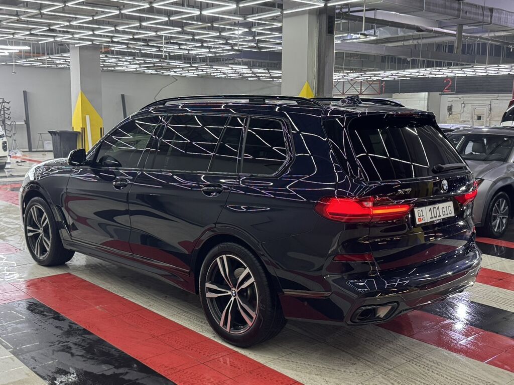 BMW X7: 2021 г., 3 л, Автомат, Бензин, Внедорожник: фото 4
