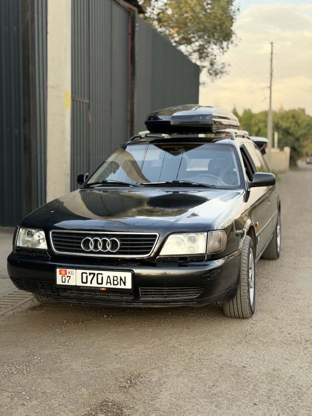 Audi 100: 1997 г., 2.6 л, Механика, Бензин, Универсал: фото 6