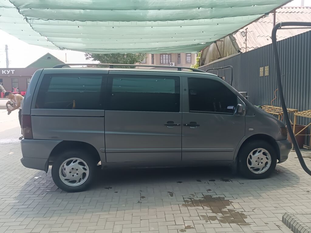 Mercedes-Benz Vito: 2003 г., 2.4 л, Автомат, Бензин, Минивэн: фото 5