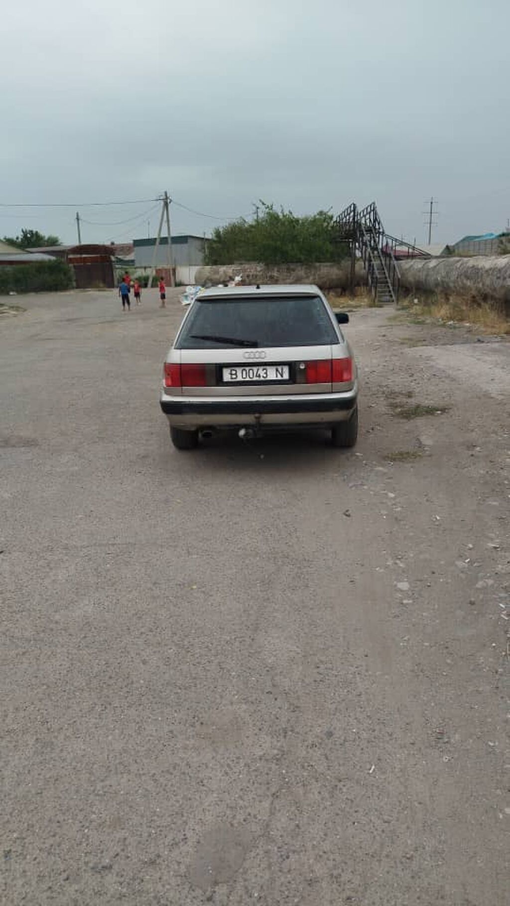 Audi 100: 1992 г., 2.3 л, Механика, Бензин, Универсал: фото 4