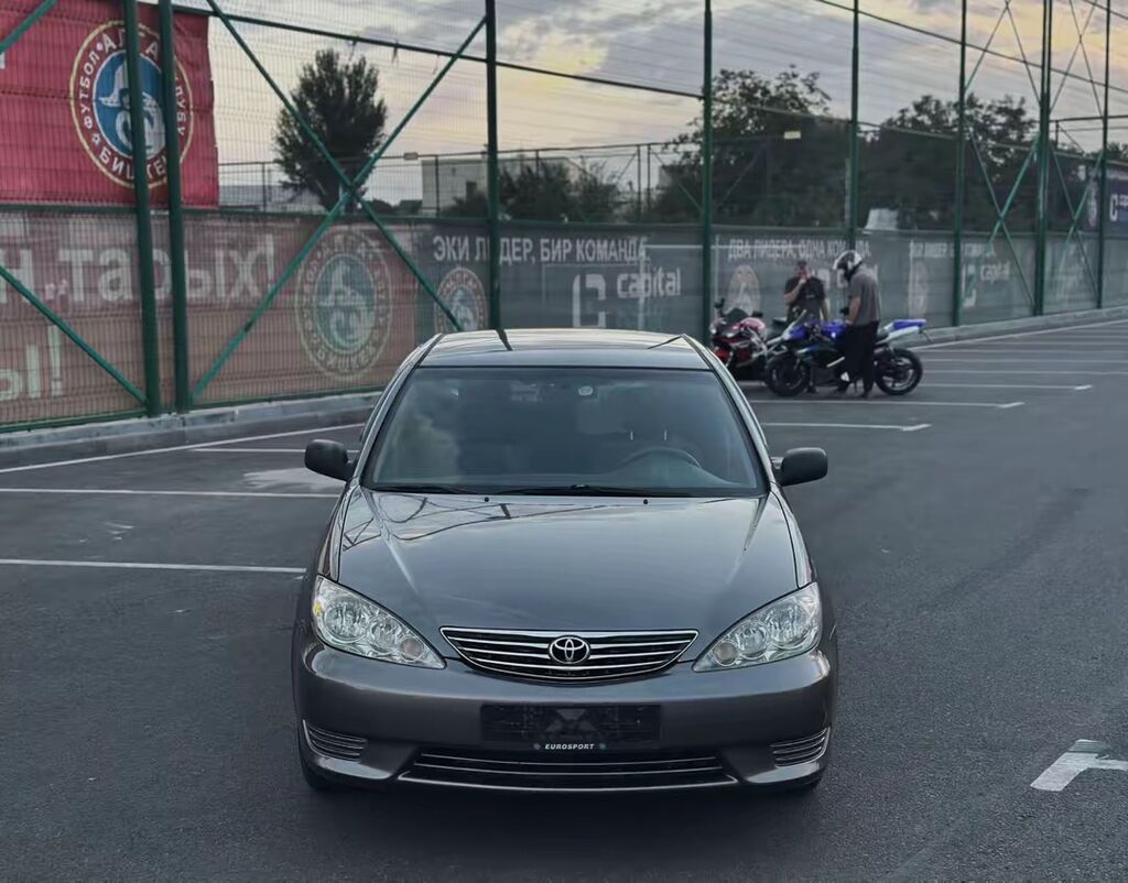 Toyota Camry: 2004 г., 2.4 л, Автомат, Бензин, Седан: фото 3