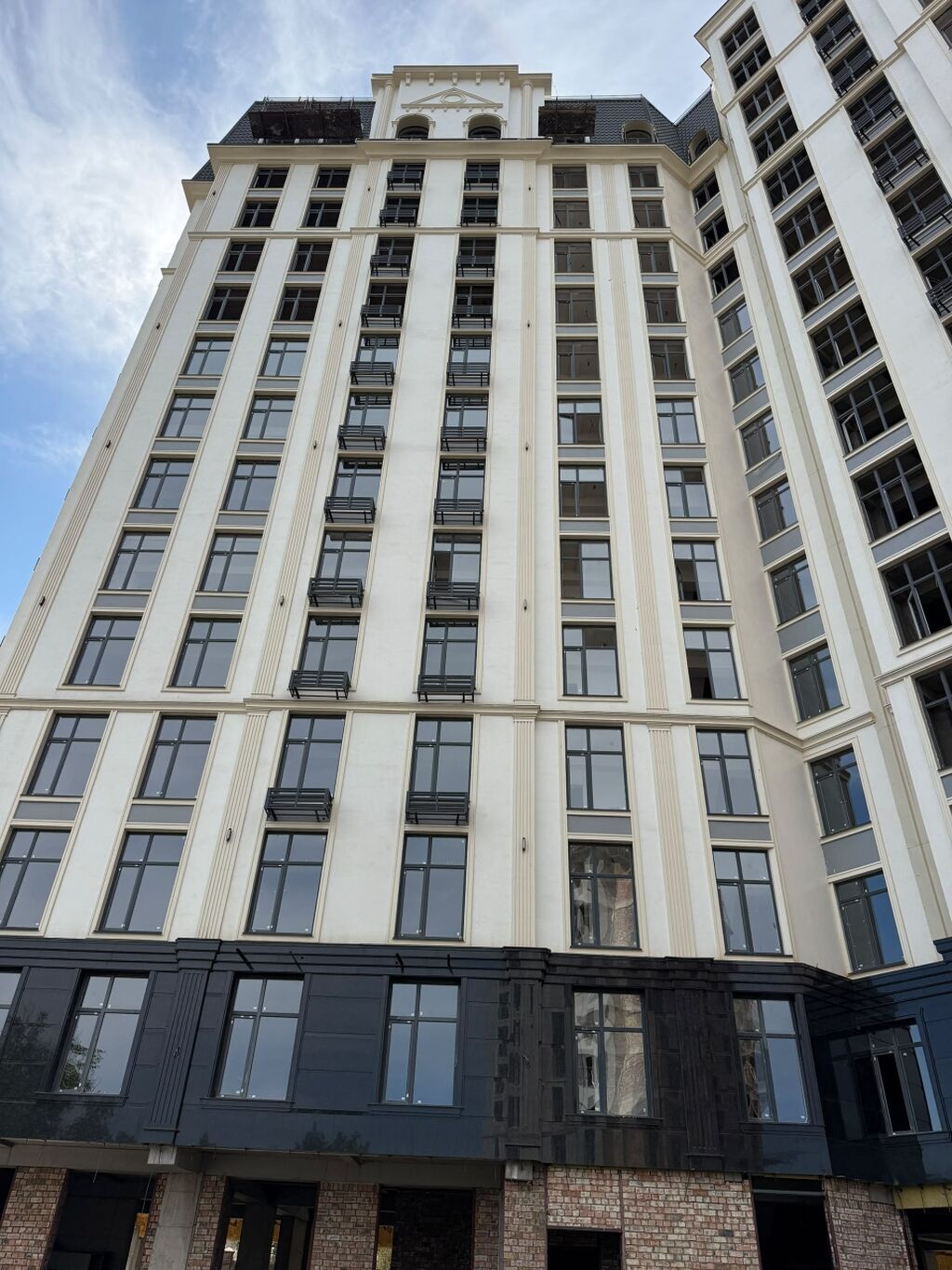 2 комнаты, 85 м², Ак-Орго ж/м Элитка, 2 этаж, ПСО (под самоотделку): фото 1