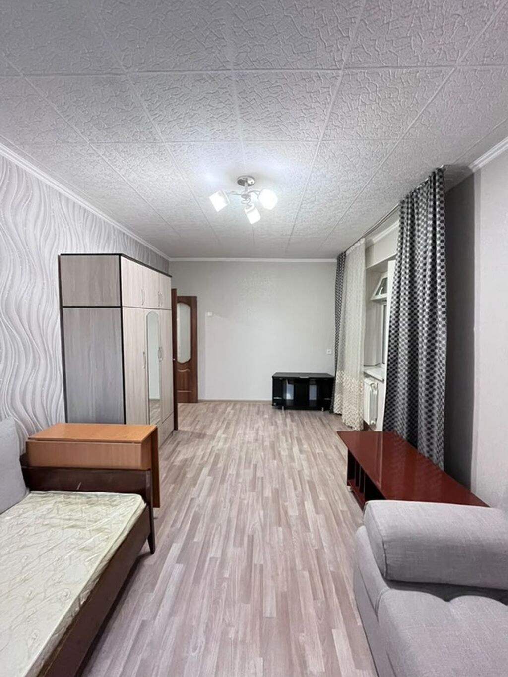 1 комната, 32 м², Аламедин-1 мкр 1 этаж, Косметический ремонт: фото 4