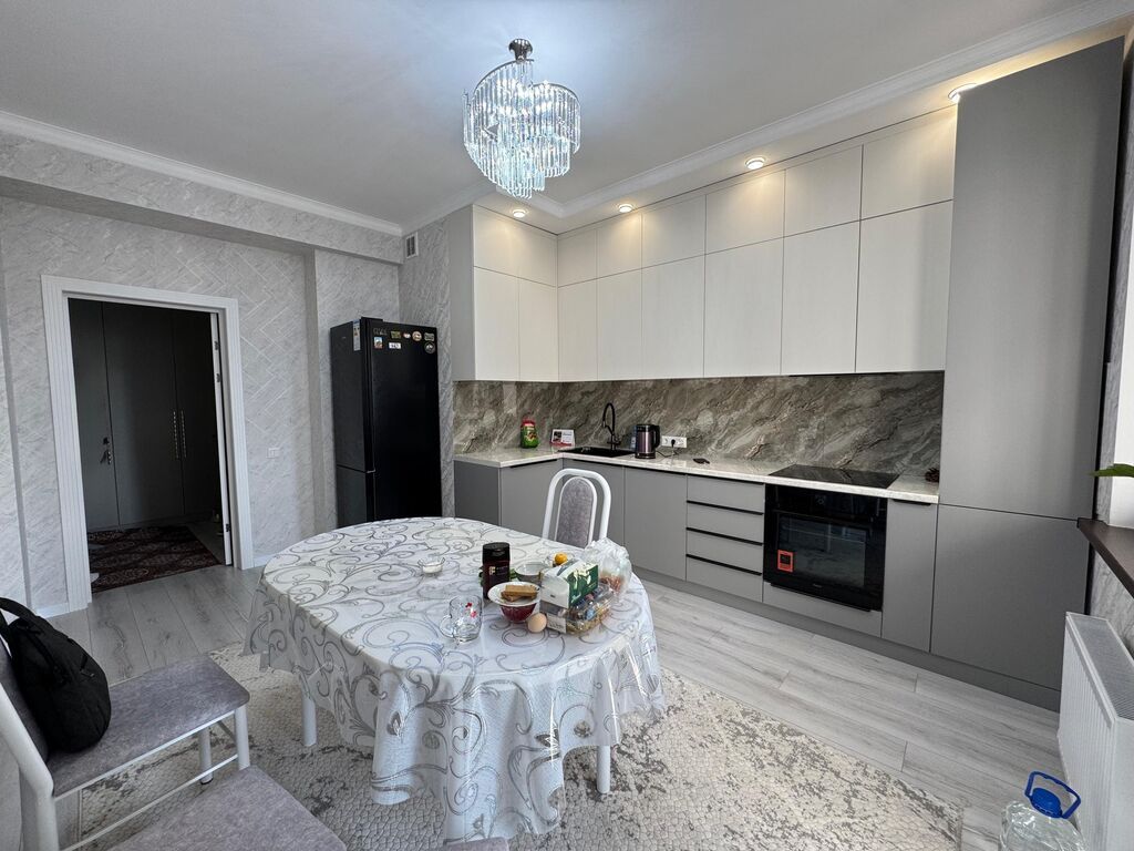 3 комнаты, 110 м², Асанбай мкр Элитка, 5 этаж, Дизайнерский ремонт: фото 2