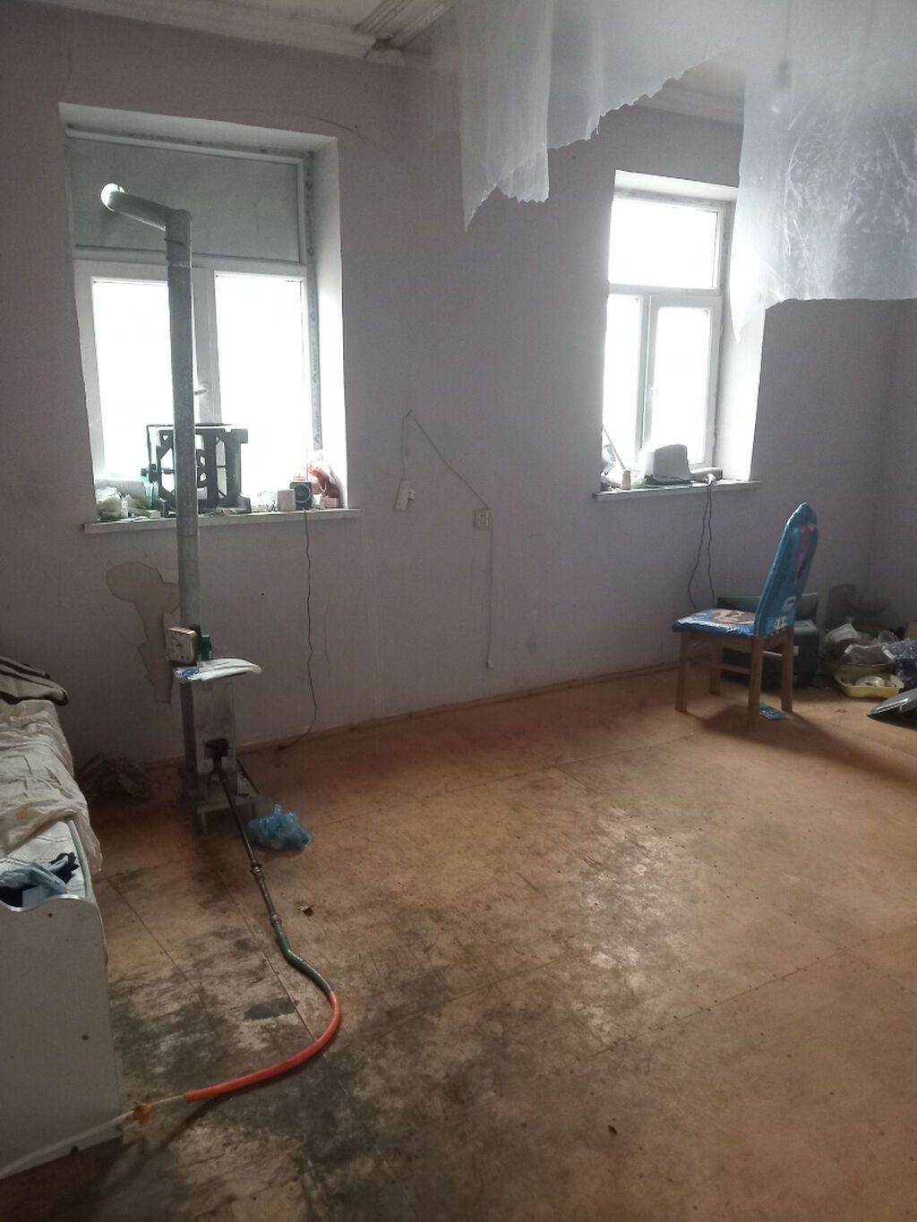 4 otaqlı, 100 kv. m, Kredit yoxdur, Orta təmir