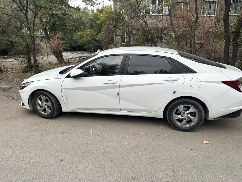 Hyundai Avante: 2020 г., 1.6 л, Газ, Седан: фото 2