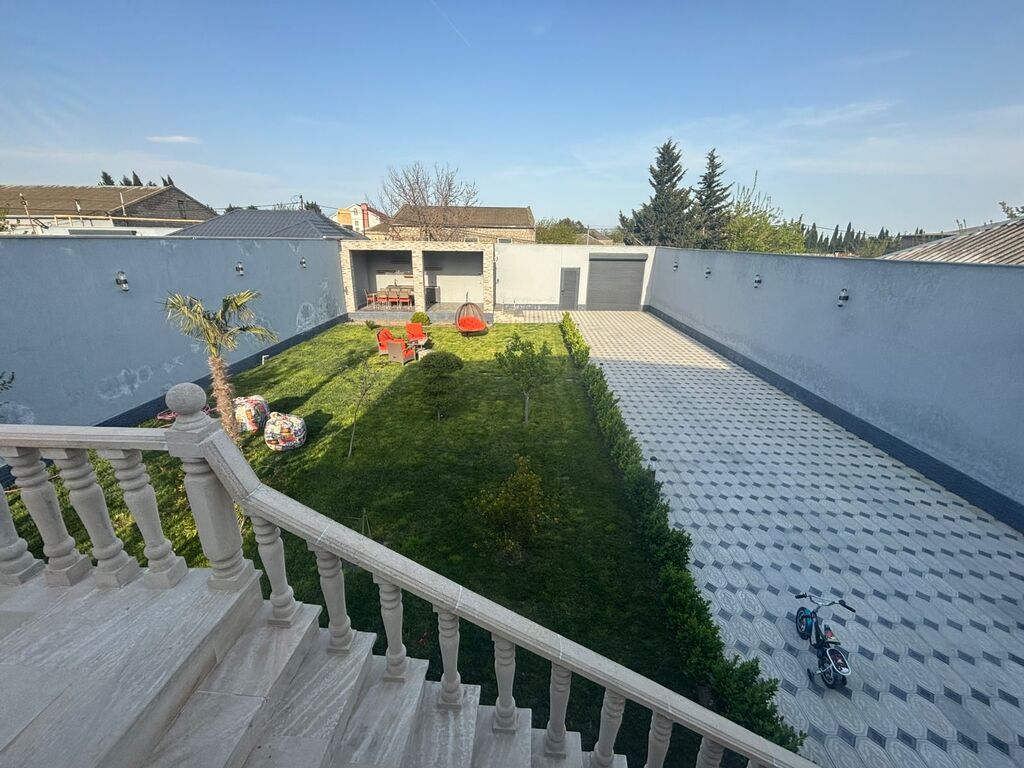 110 kv. m, 3 otaqlı, İşıq, İnternet, Telefon