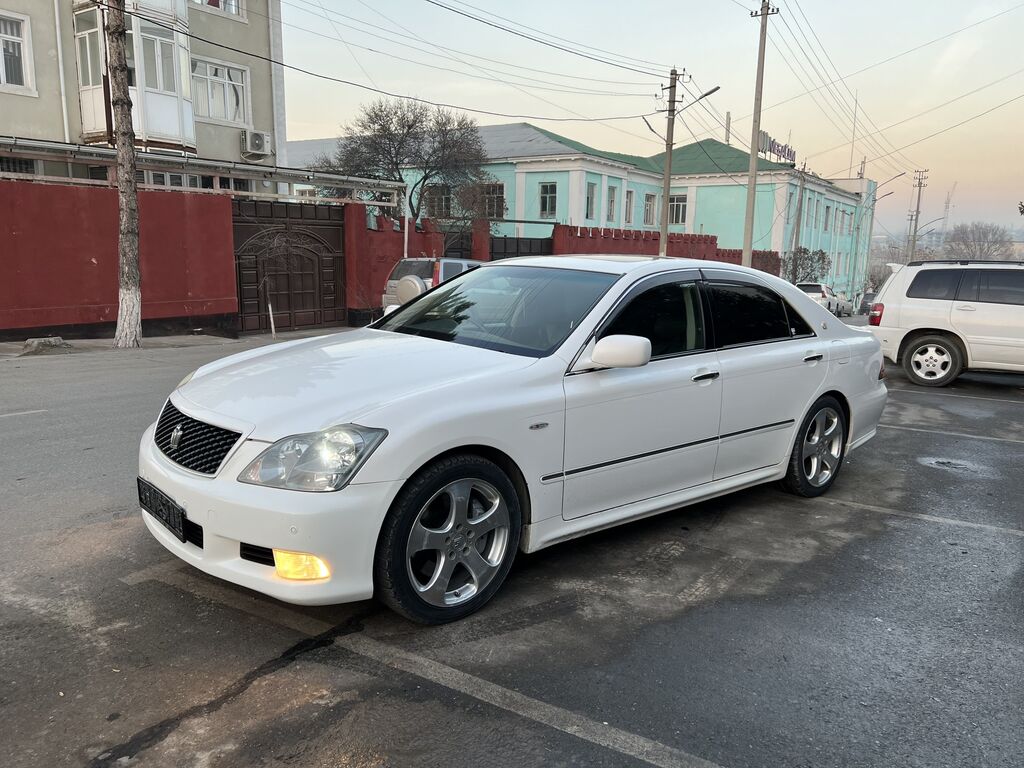 Toyota Crown athlete s505