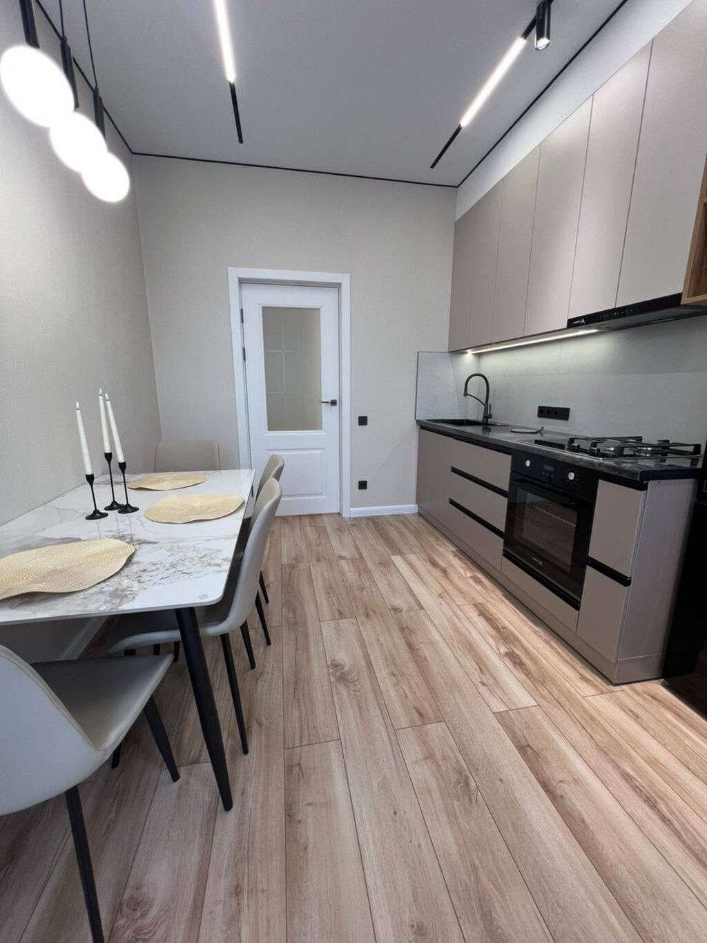 2 комнаты, 52 м², Элитка, 4 этаж, Дизайнерский ремонт: фото 4