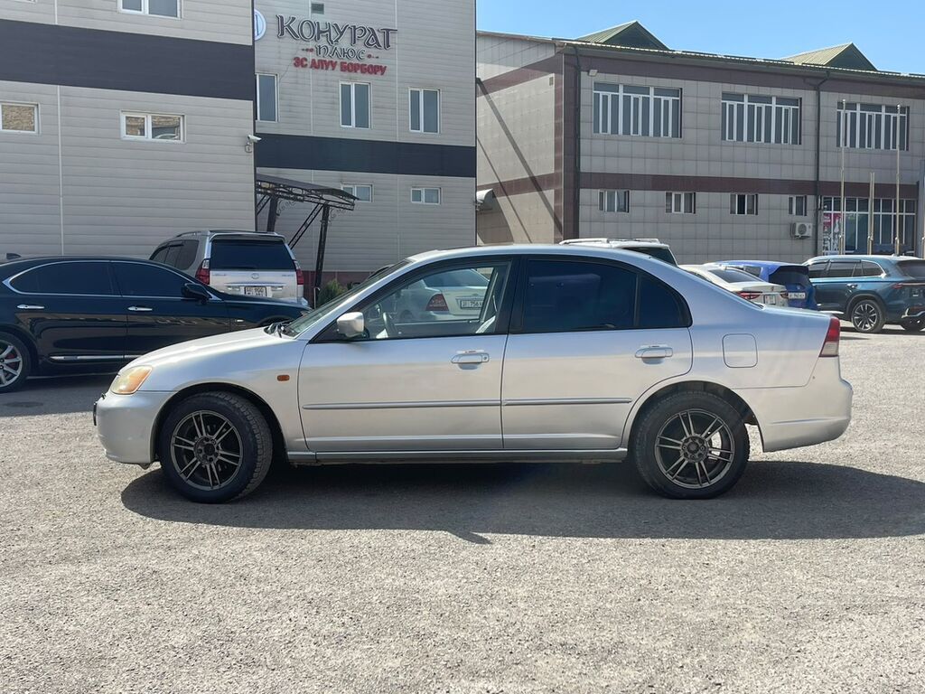 Honda Civic: 2003 г., 1.7 л, Автомат, Бензин, Седан: фото 3