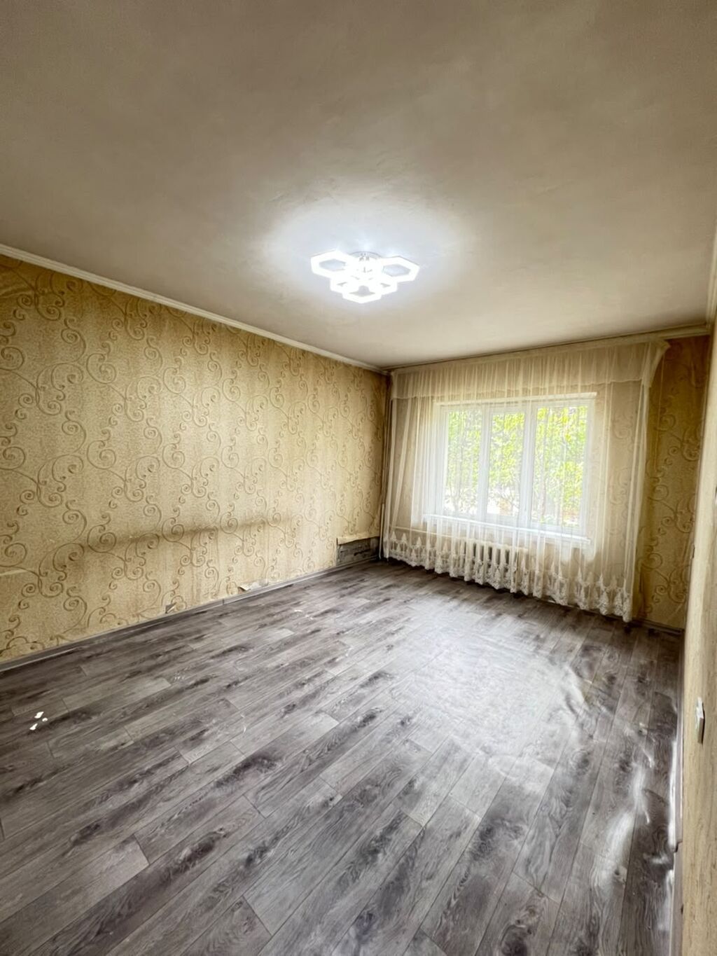 1 комната, 38 м², Боконбаева/Уметалиева 105 серия, 1 этаж, Требуется ремонт: фото 7