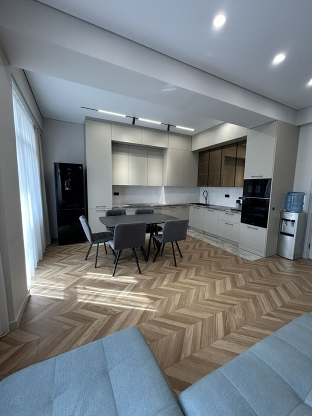4 комнаты, 109 м², Элитка, 7 этаж, Дизайнерский ремонт: фото 3
