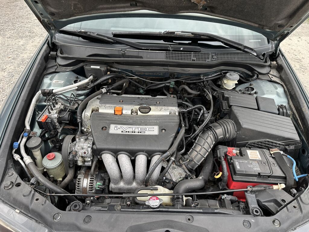 Honda Accord: 2004 г., 2 л, Автомат, Бензин, Седан: фото 7