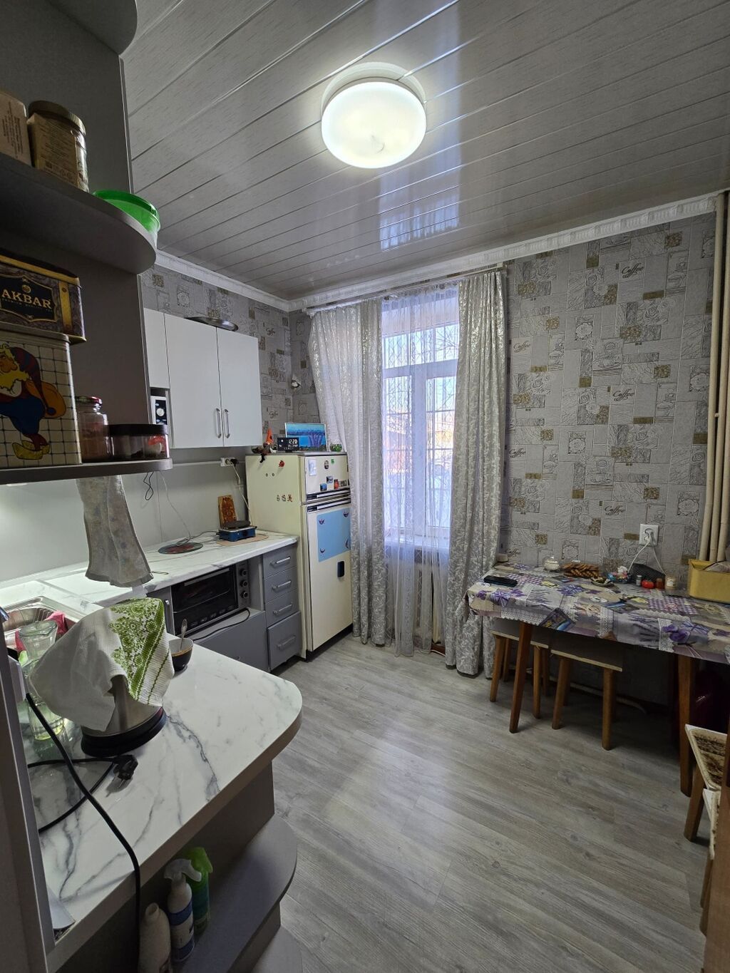 3 комнаты, 54 м², Шлагбаум Индивидуалка, 1 этаж, Старый ремонт: фото 2