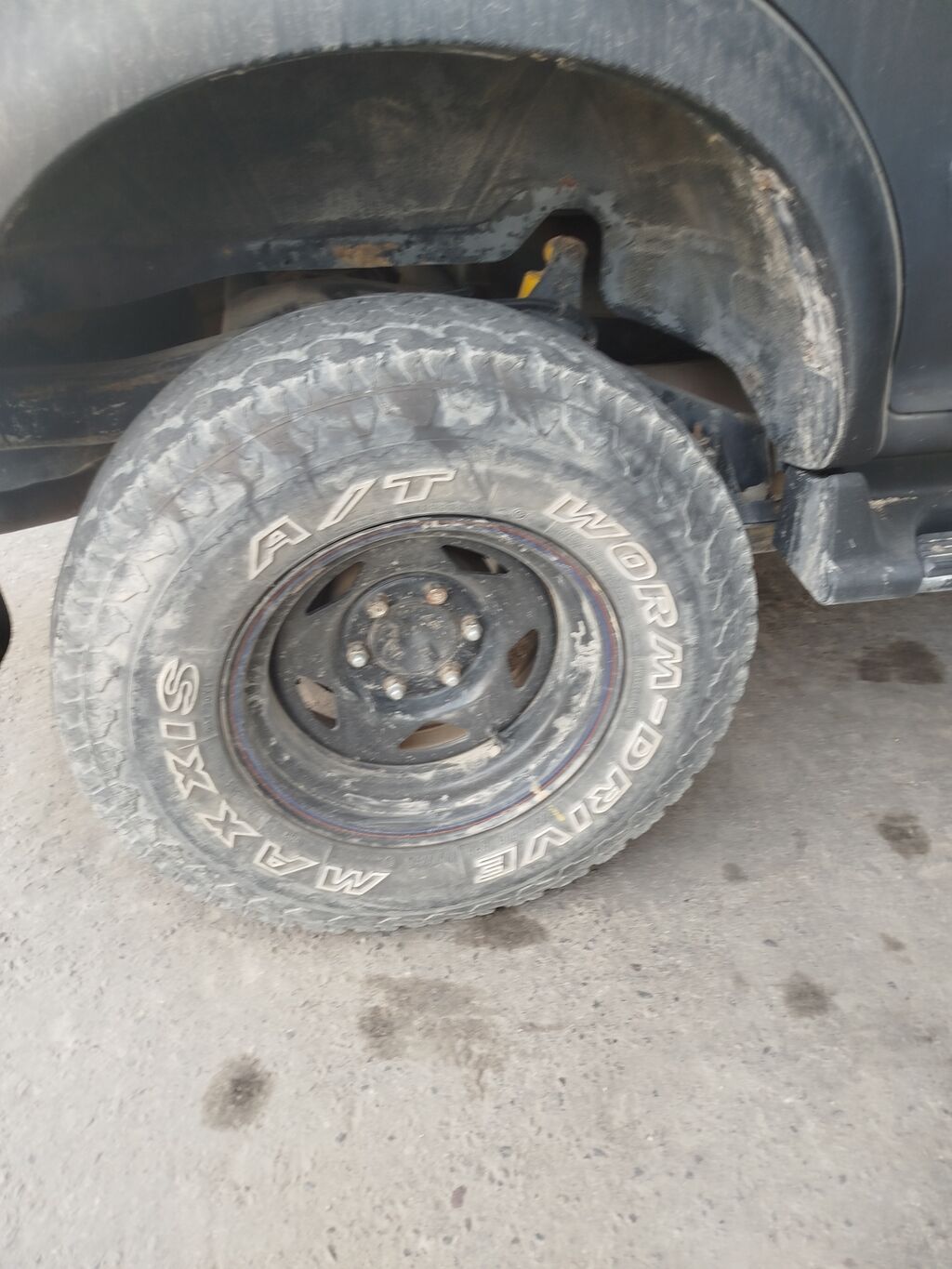 Колеса в сборе 275 / 70 / R 16, Всесезонная, Б/у, Комплект, Внедорожные (АТ/МТ), Железные, отверстий - 6: фото 4