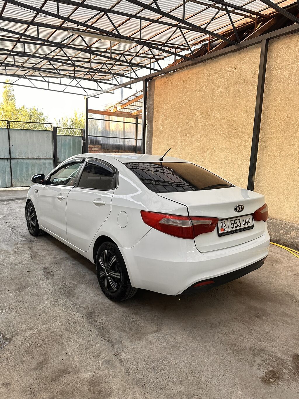 Kia Rio: 2014 г., 1.6 л, Автомат, Бензин, Седан: фото 6