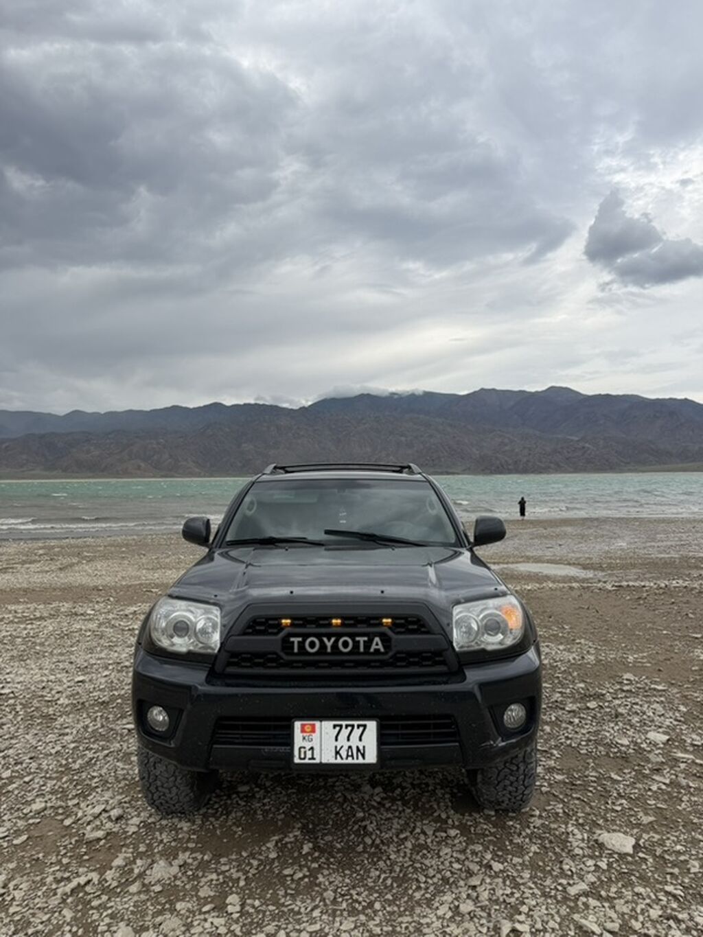 Toyota 4Runner: 2008 г., 4 л, Автомат, Газ, Внедорожник — фото 4