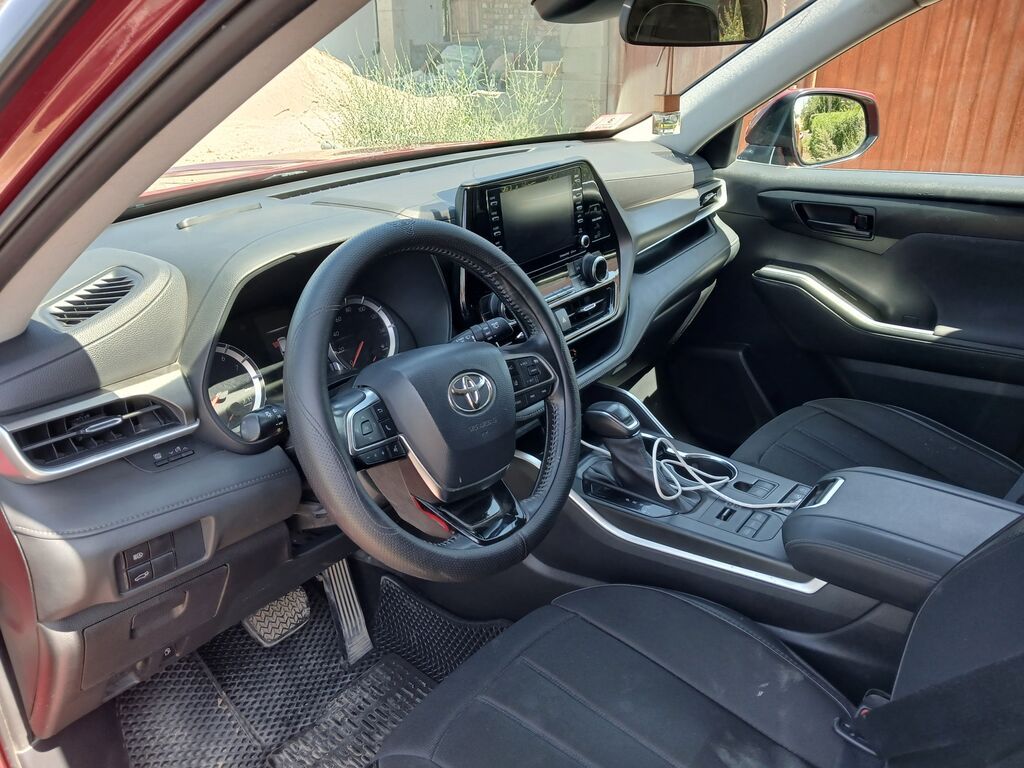 Toyota Highlander: 2021 г., 3.5 л, Автомат, Бензин, Кроссовер: фото 5