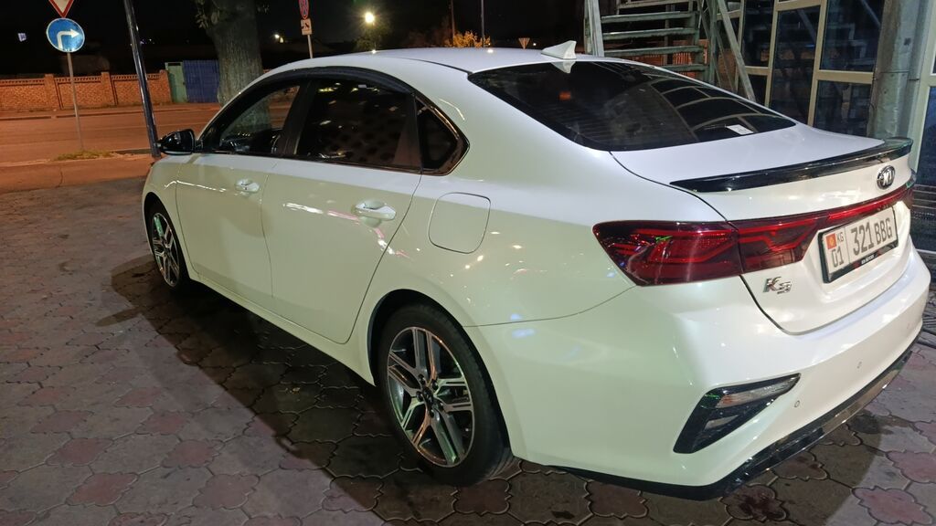 Kia Cerato: 2019 г., Седан: фото 3