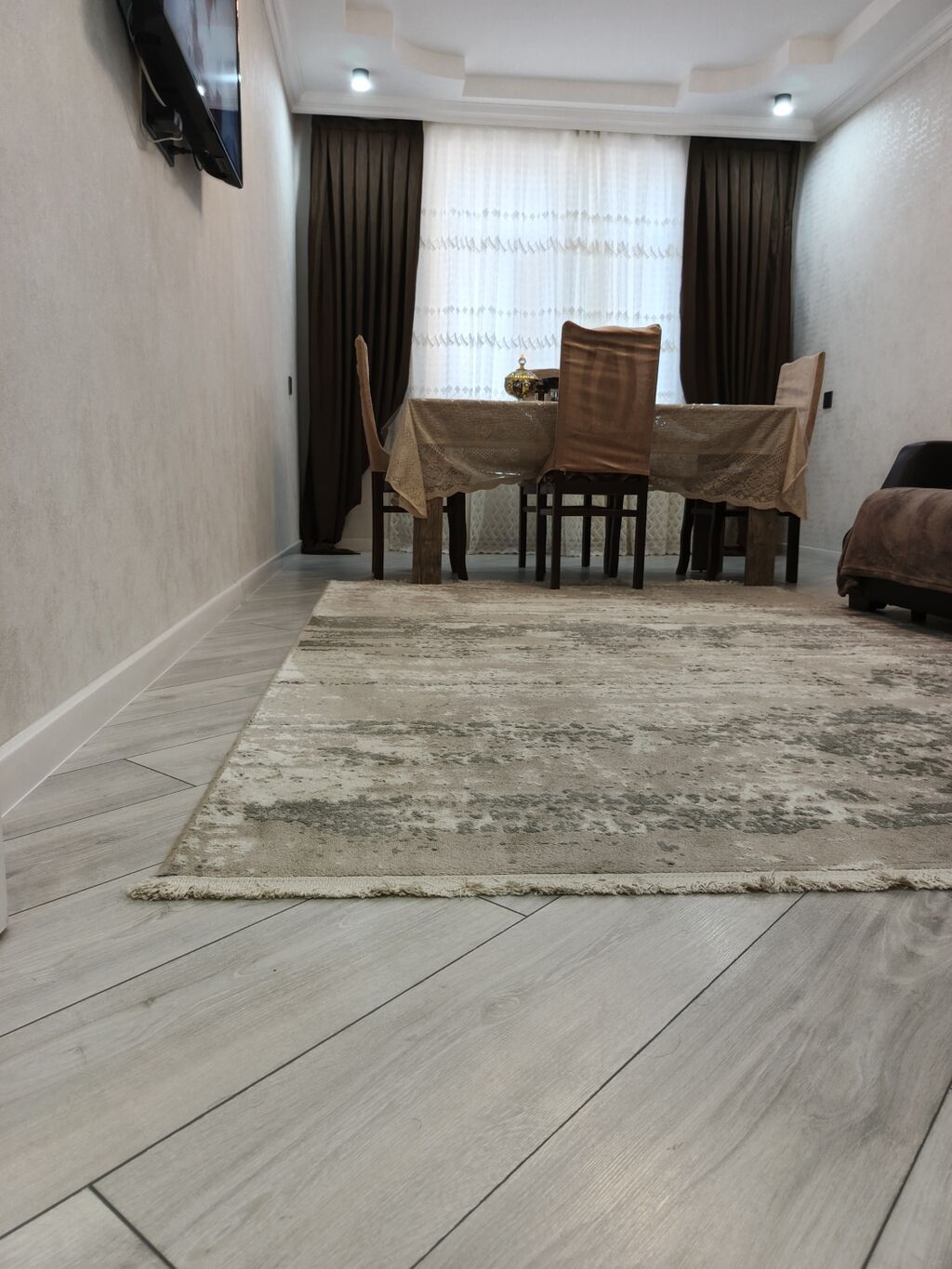 Bakı, Hövsan qəs., 3 otaqlı, Köhnə tikili, 64 kv. m