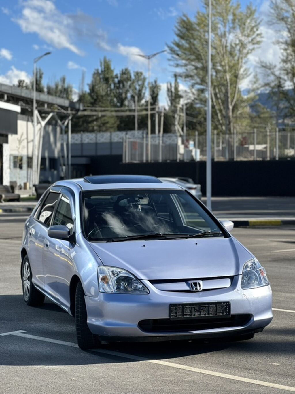 Honda Civic: 2002 г., 1.7 л, Автомат, Бензин, Хэтчбэк: фото 2