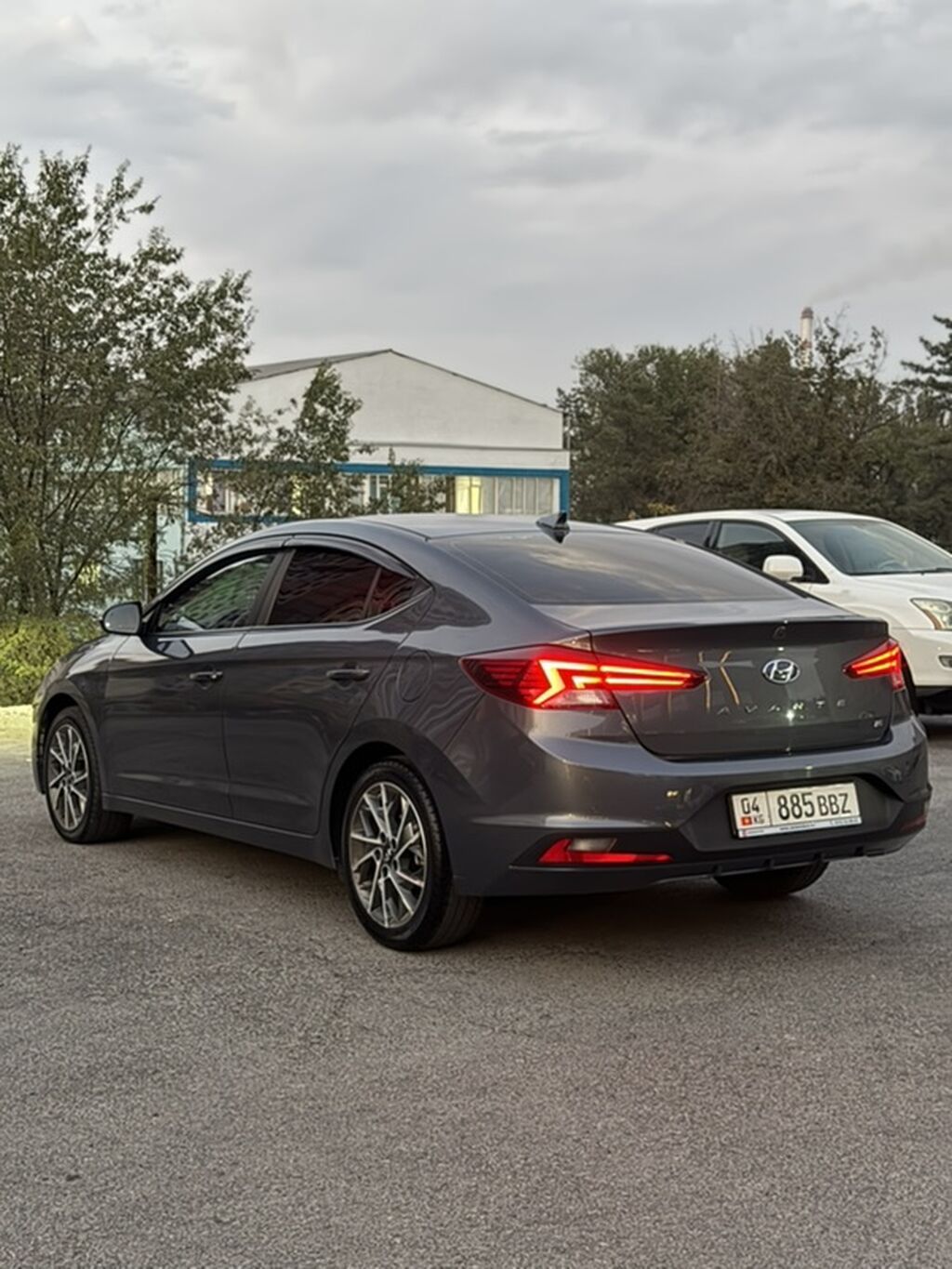 Hyundai Avante: 2019 г., 1.6 л, Автомат, Бензин, Седан: фото 6