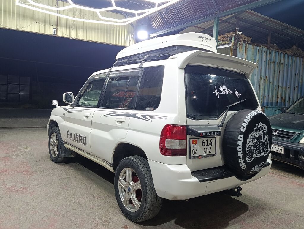 Mitsubishi Pajero iO: 2003 г., Кроссовер: фото 4