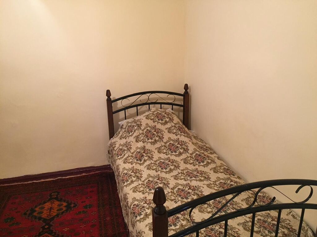 Mehdiabad, 3 otaqlı, Köhnə tikili, 90 kv. m