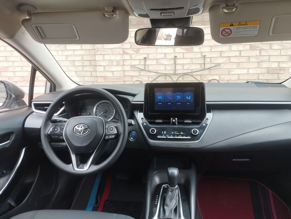 Toyota Corolla: 2021 г., 1.8 л, Вариатор, Гибрид, Седан: фото 8