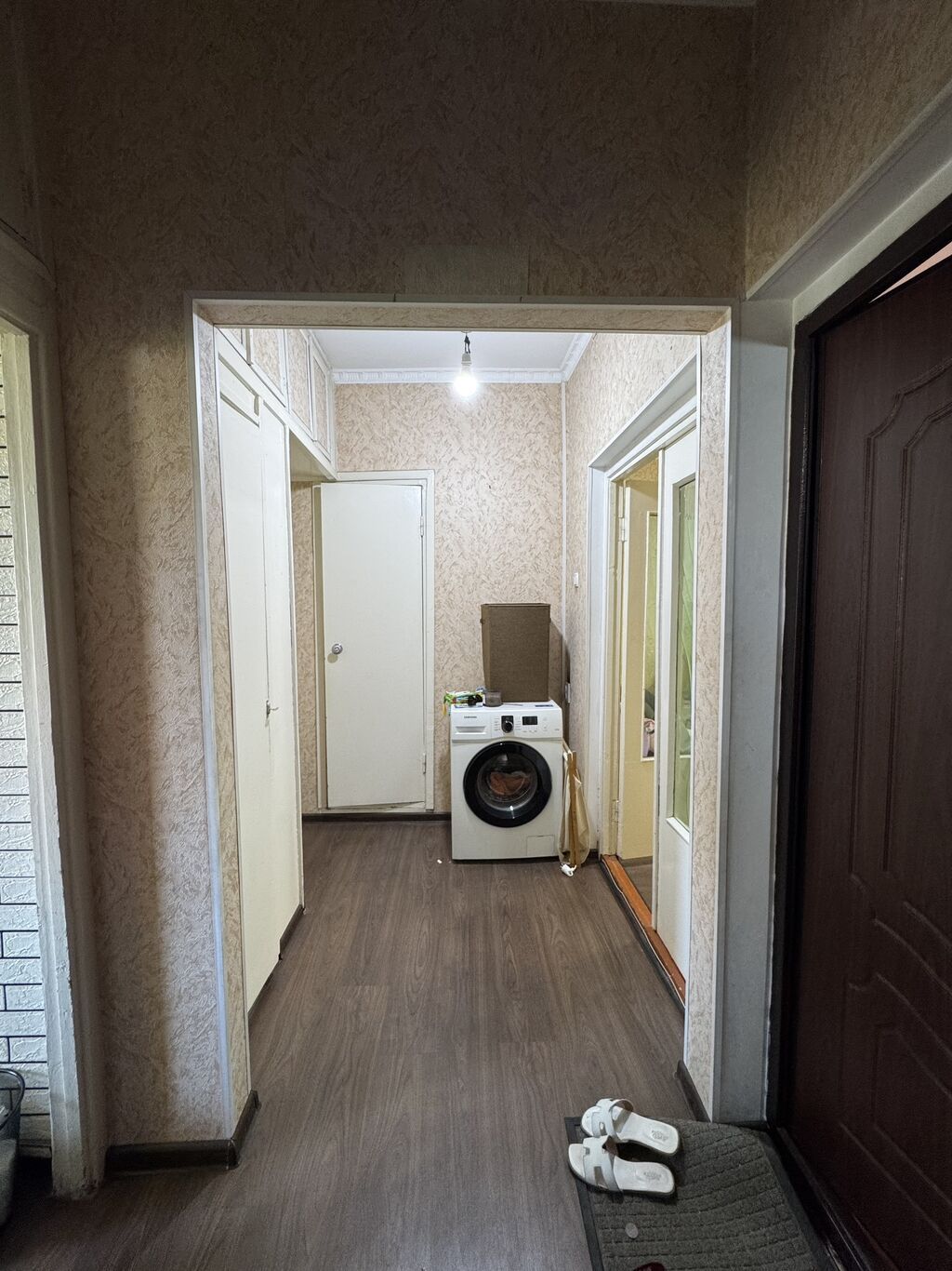 2 комнаты, 50 м², Восток-5 мкр 105 серия, 4 этаж, Старый ремонт: фото 6