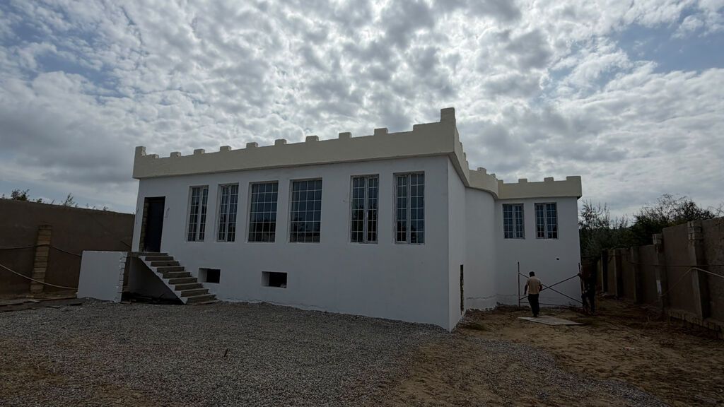 Bakı, 240 kv. m, 6 otaqlı, Kanalizasiya, Kombi, İşıq