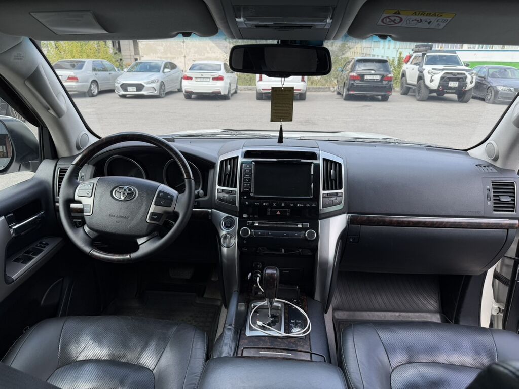 Toyota Land Cruiser: 2015 г., 4.5 л, Автомат, Дизель, Внедорожник: фото 7