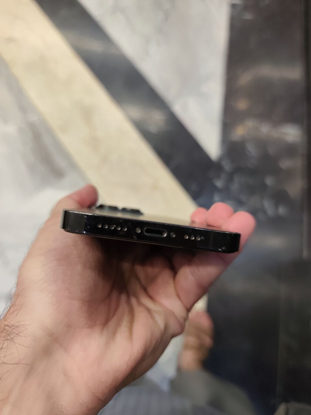 IPhone 13 Pro, Б/у, 128 ГБ, Black Titanium, 74 %: фото 3