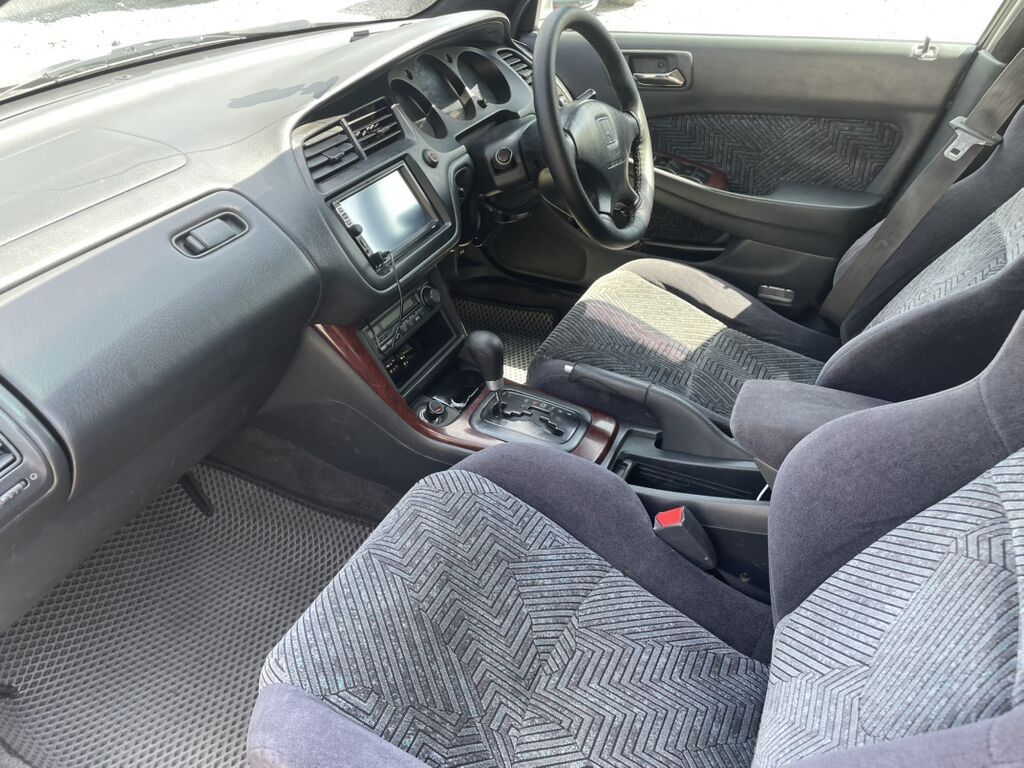 Honda Accord: 2000 г., 2 л, Автомат, Бензин, Седан: фото 8