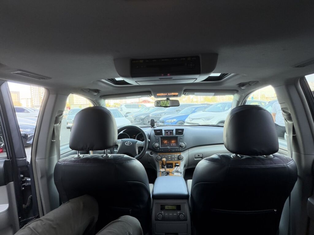 Toyota Highlander: 2008 г., 3.3 л, Автомат, Гибрид, Кроссовер: фото 3